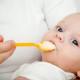 Značilnosti prehrane šestmesečnega dojenčka na umetnem hranjenju